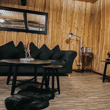 Karczma Michelle Hotel Jankowice  Exterior foto